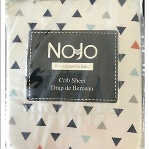 Nojo Aztec triangles crib sheet - baby